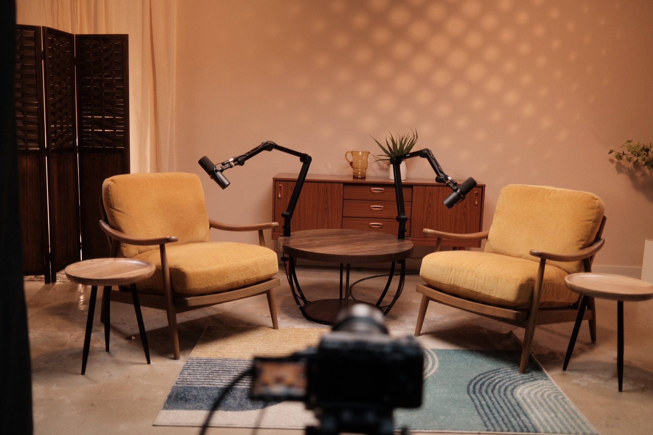 South Studio, wide front-on shot of the seating area.
